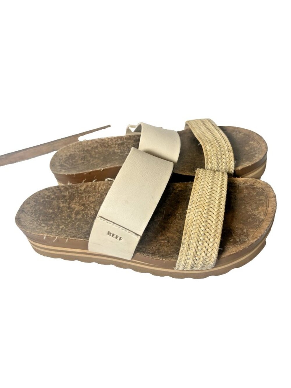 Reef Water Cushion Vista Hi White Sandals Women’s Size 9 Runs Big
